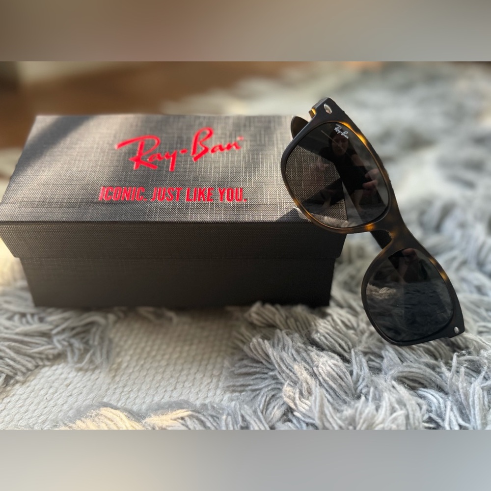 NEW Ray-Ban New Wayfarer, Matte Havana